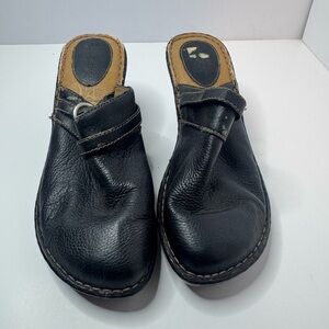 Cherokee Black Leather Mules Size 11